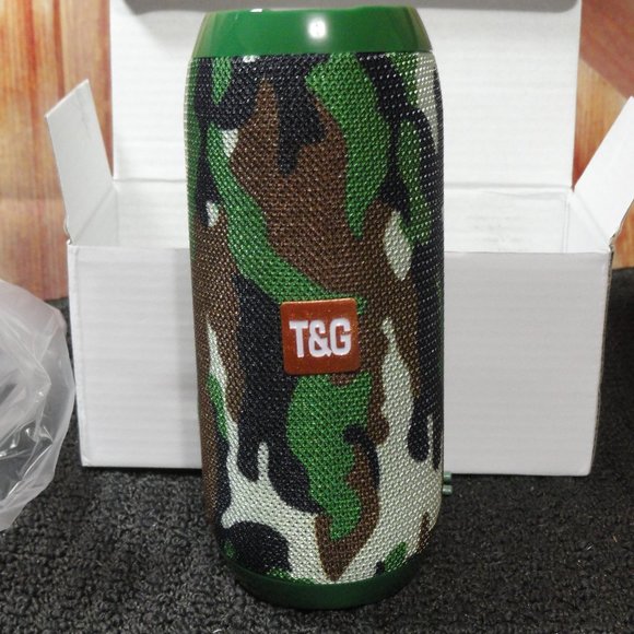 CAMO COLOR portable Bluetooth wireless Stereo Speaker Waterproof~NIP~IPX5 T&G - Picture 1 of 5